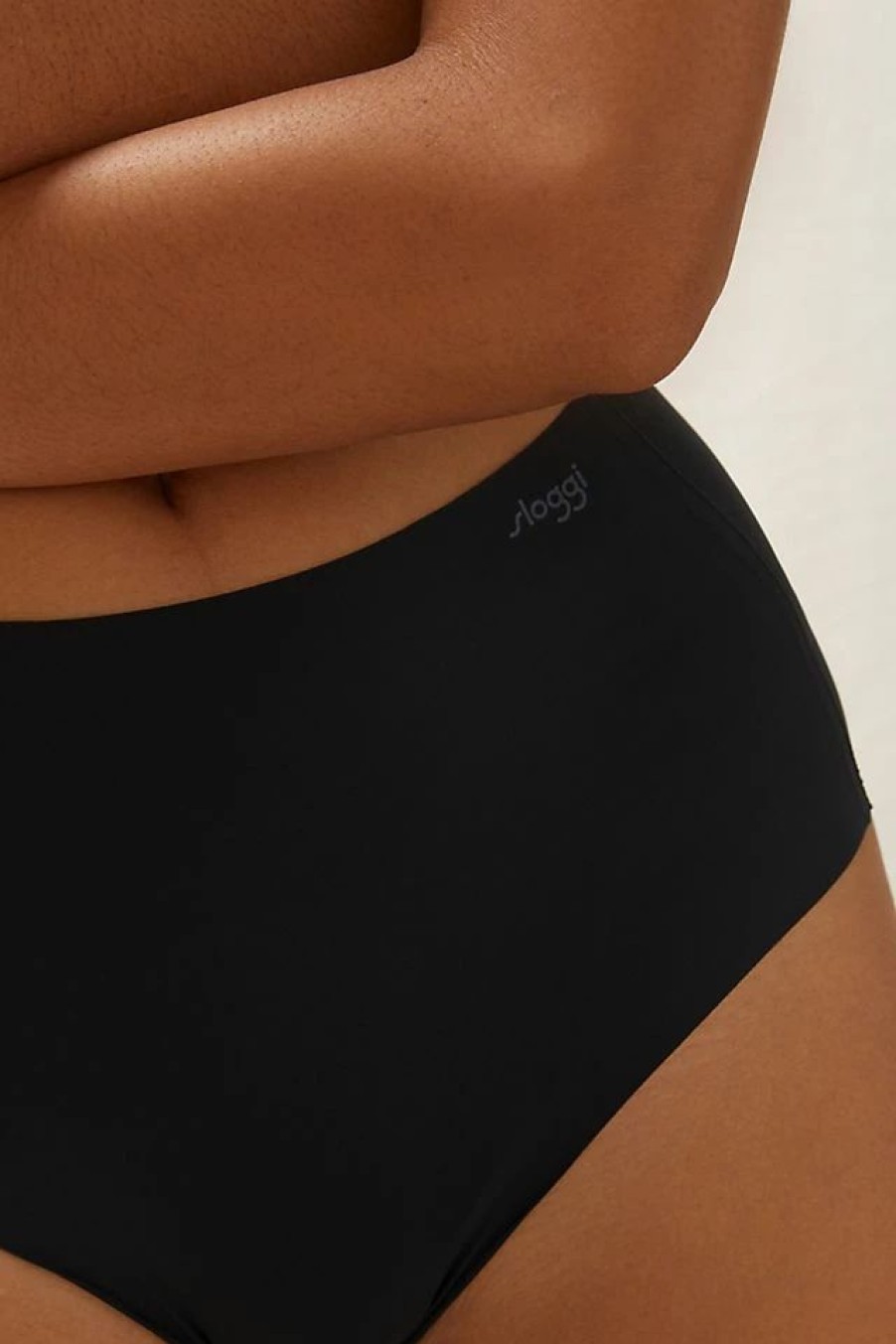 * Brand New Sloggi Zero Feel Briefs Black | Panties