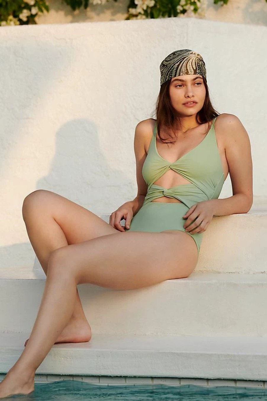 * Best Reviews Of Malai Willowing Green Thea One-Piece Swimsuit Guacamole | Swimwear