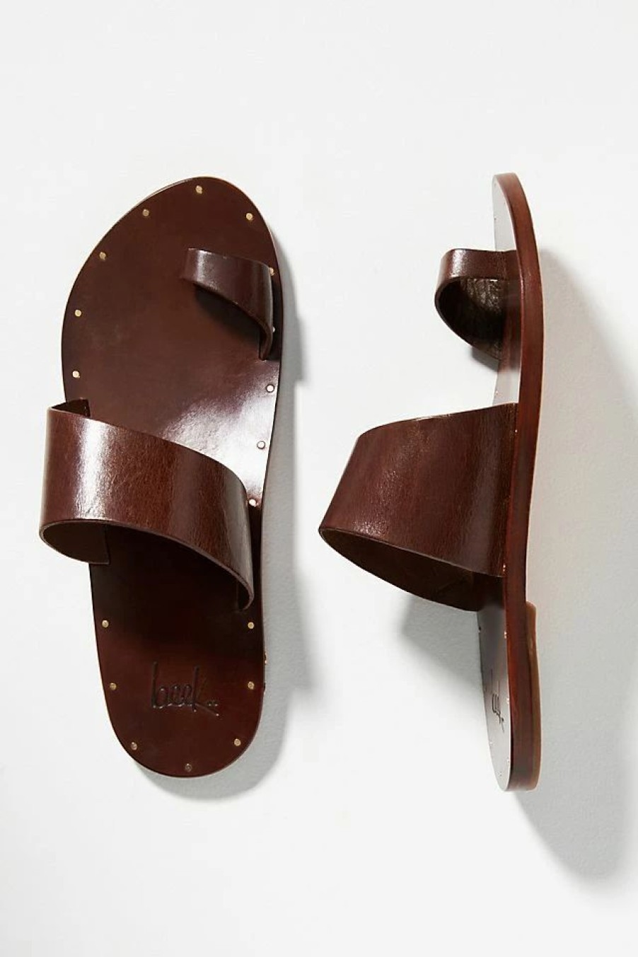 * Outlet Beek Finch Toe-Loop Sandals Chocolate | Resort & Vacation Sandals