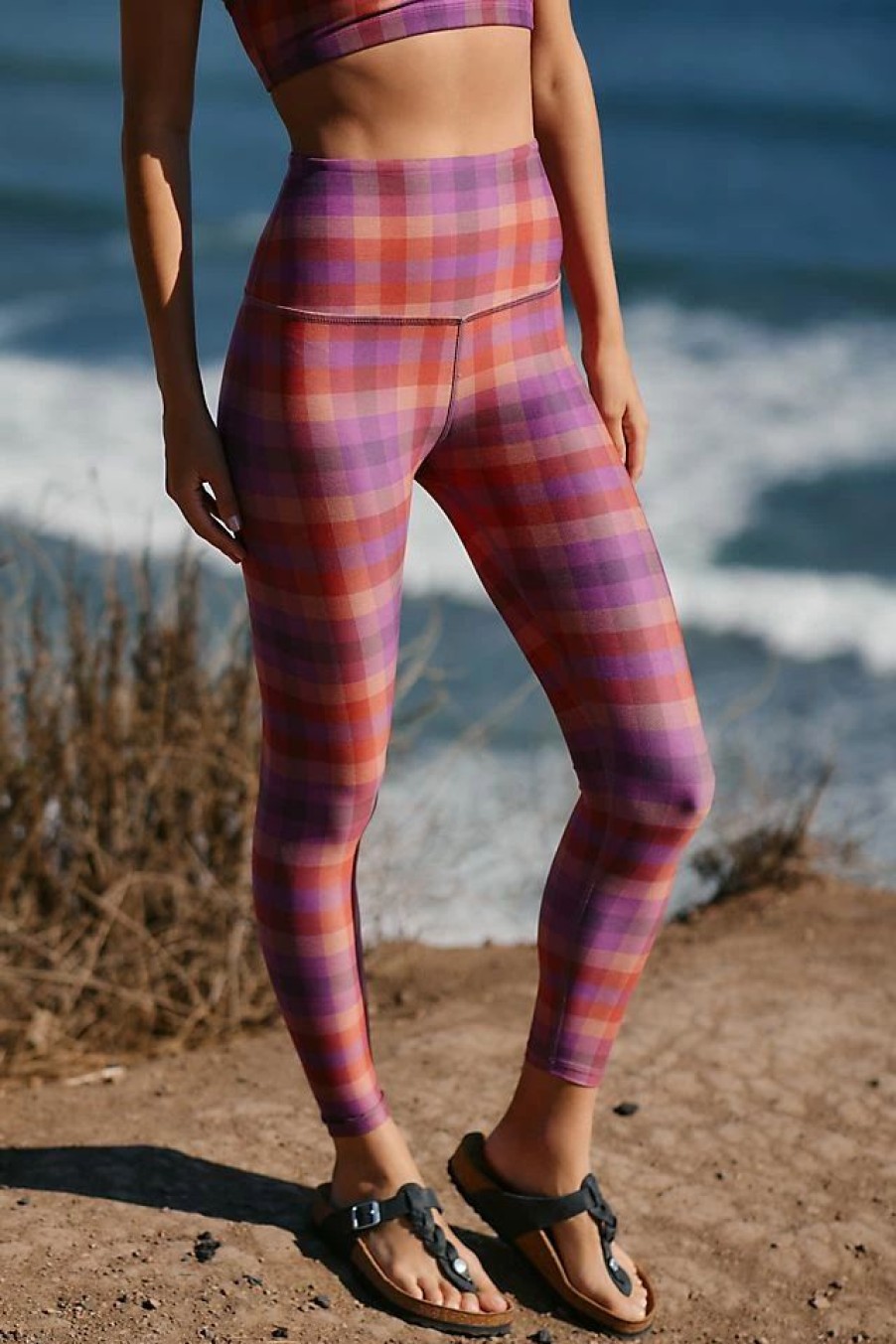 * Promo Beyond Yoga Caught In The Midi High-Waisted Leggings Novelty | Leggings & Bottoms